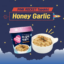 Young Poong Pink Rocket Honey Garlic Tteokbokki 120g